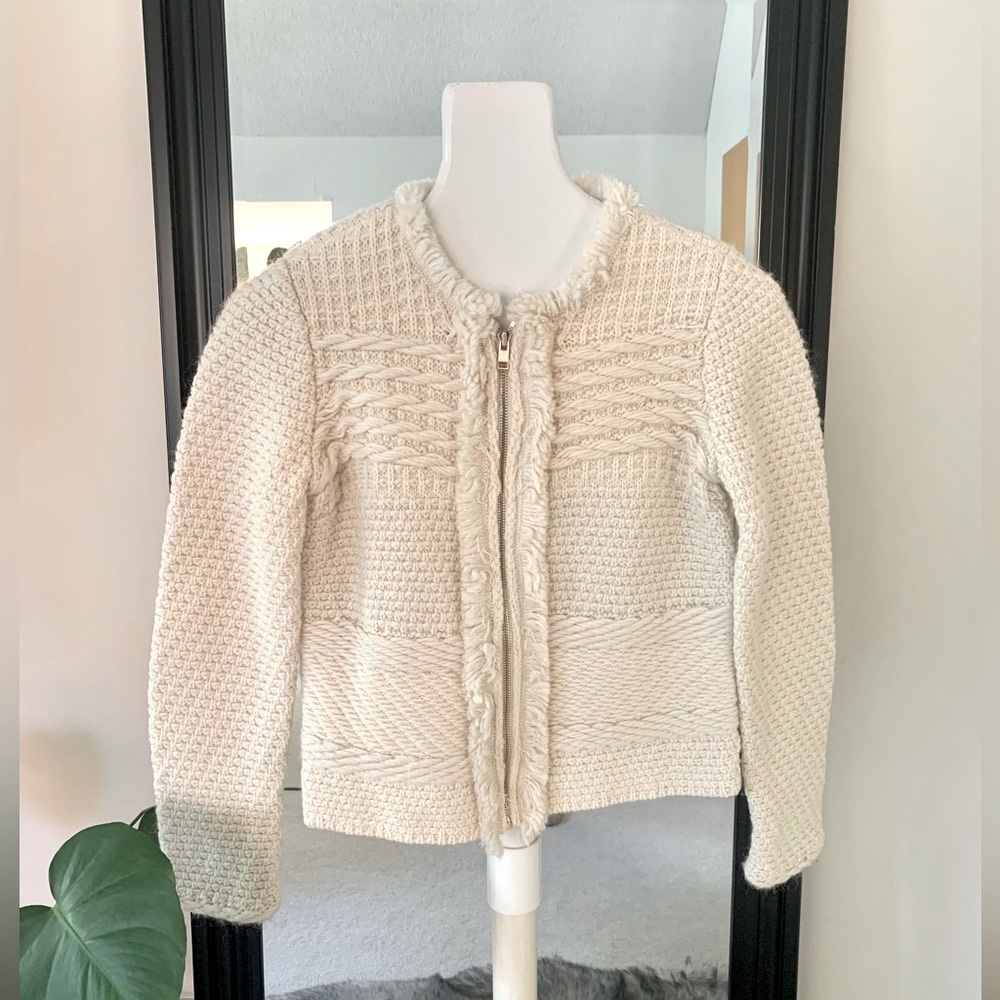 Ann Taylor Cream Textured Knit Zip Sweater Jacket Size SP.  EUC.